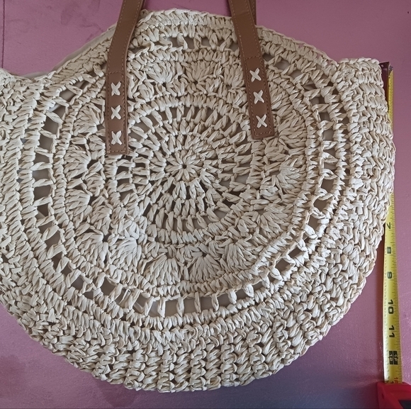 Geometric Pattern Beach Bag In Khaki - Picture 6 of 8